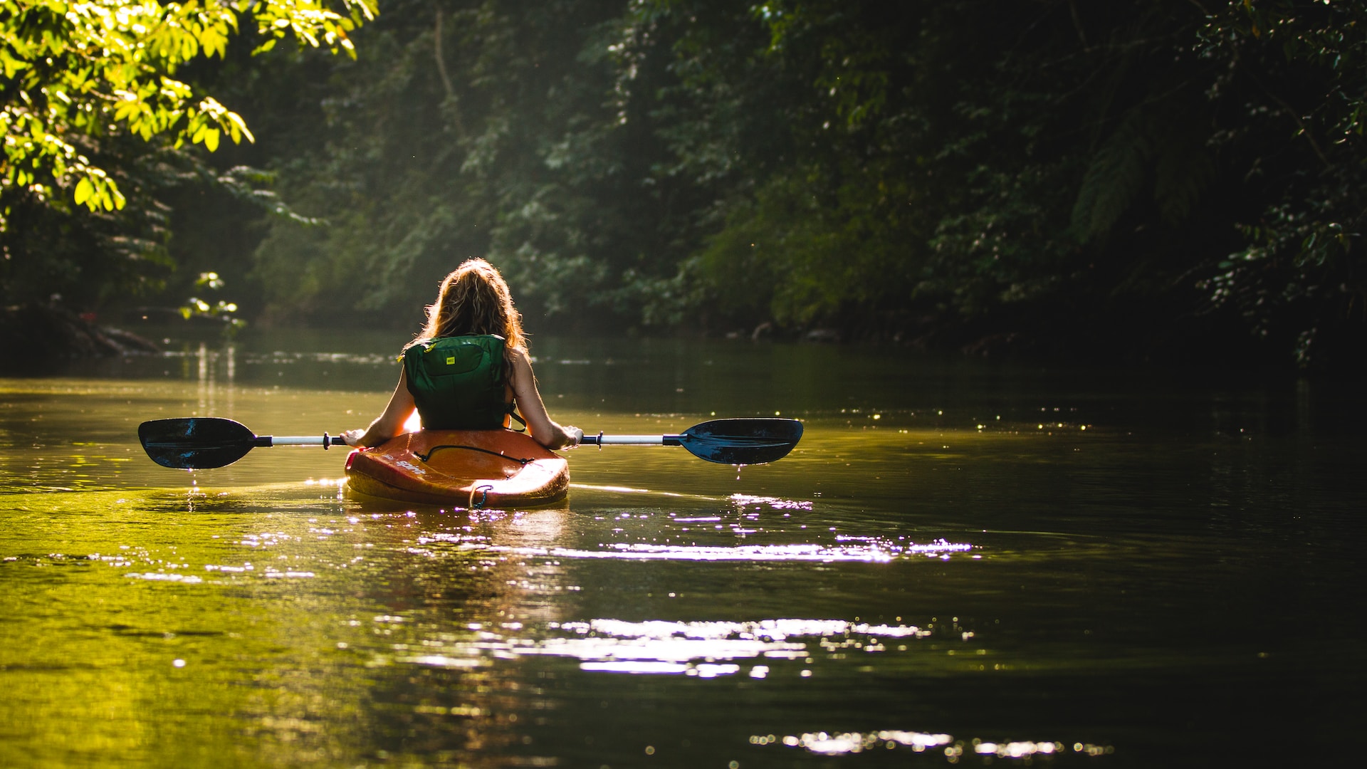 Beginner Kayak Tips for Your Next Paddling Adventure